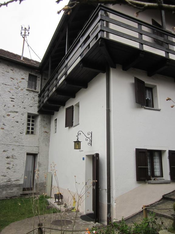 Ostello Orgnana Gambarogno Exteriér fotografie