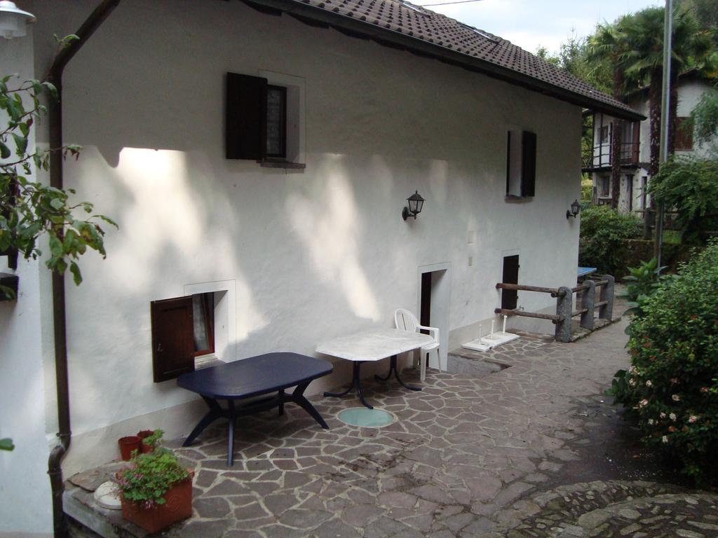 Ostello Orgnana Gambarogno Exteriér fotografie